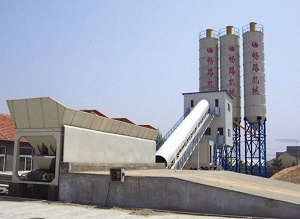 建一個小型商品混凝土攪拌站要花多少錢？
